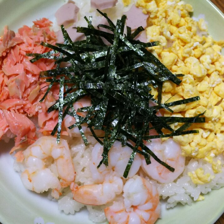 鮭 卵 ギョニソ エビのちらし寿司 レシピ 作り方 By 4045g 楽天レシピ 鮭 卵 ギョニソ エビのちらし寿司 レシピ 作り方 By 4045g 楽天レシピ